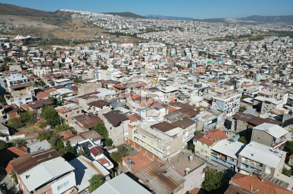 CB.ROUTE'DAN BAYRAKLI MUHİTTİN ERENERDE 4 KAT İMARLI ARSA