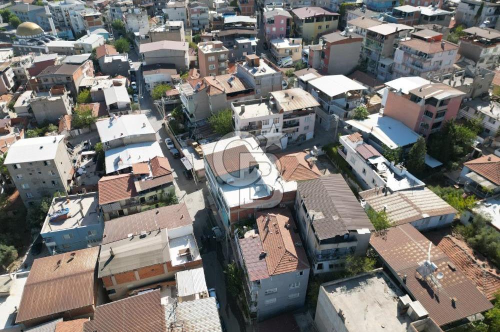 CB.ROUTE'DAN BAYRAKLI MUHİTTİN ERENERDE 4 KAT İMARLI ARSA