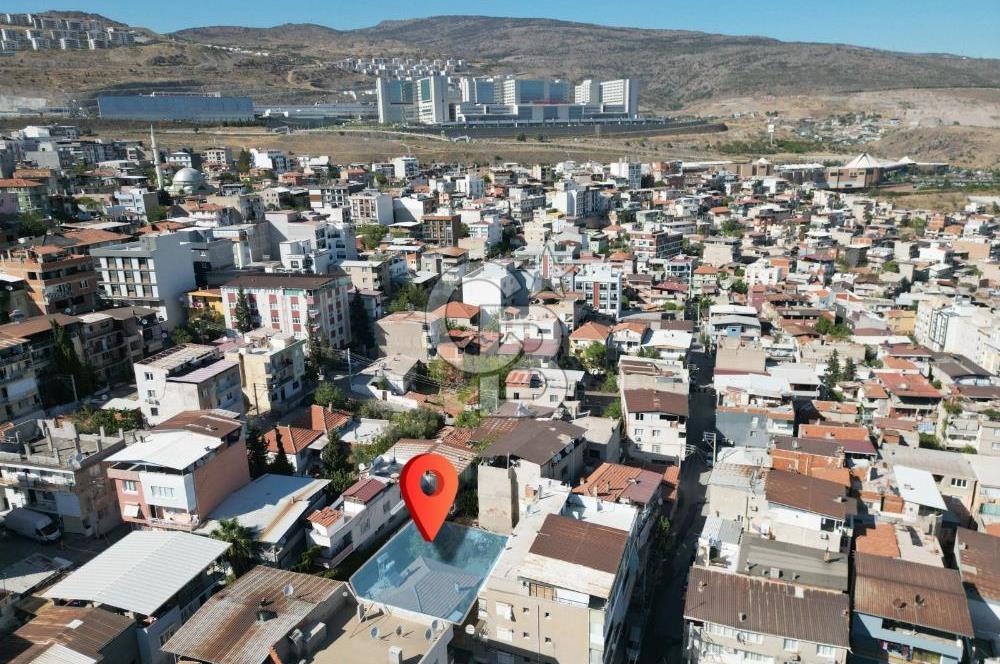 CB.ROUTE'DAN BAYRAKLI MUHİTTİN ERENERDE 4 KAT İMARLI ARSA