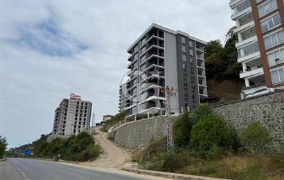 YOMRA DA DENİZE SIFIR DENİZ MANZARALI SIFIR SATILIK 4+1 DAİRE