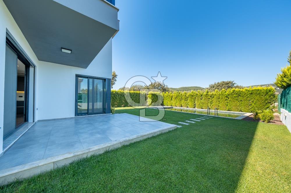 Güzelbahçe Yelki Kolejler Bölgesinde Tam Müstakil Havuzlu Villa