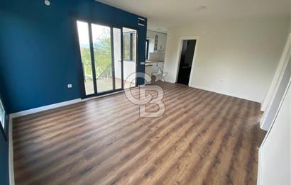 BORNOVA YAKAKÖY 2+1 ÖZEL YAPIM SIFIR TEK TAPU MÜSTAKİL EV
