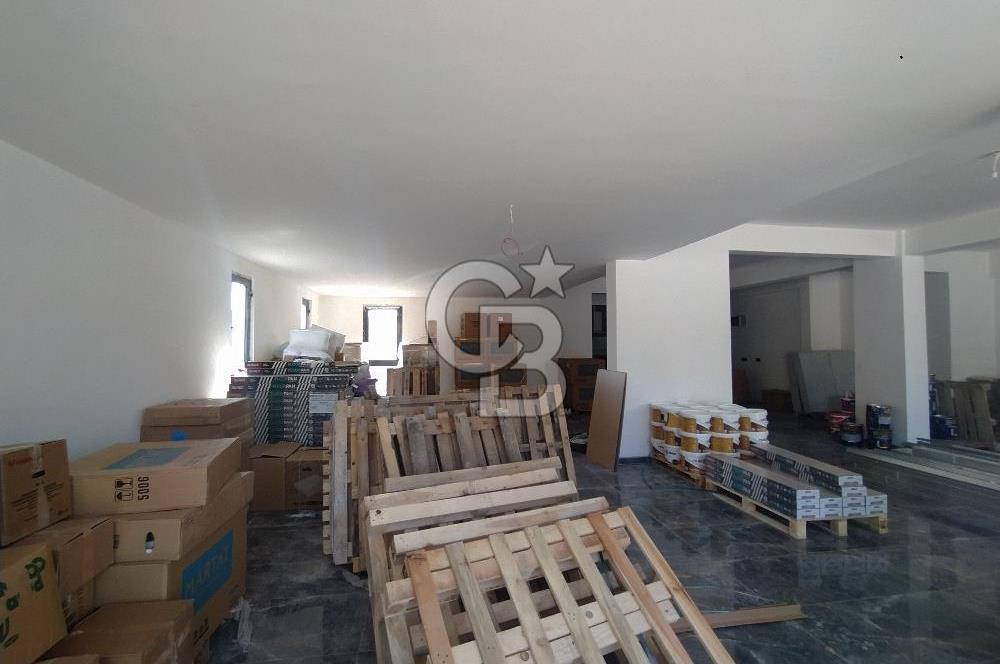YALOVA MERKEZ VATAN CADDESİ KİRALIK DÜKKAN MAĞAZA! 240 M2