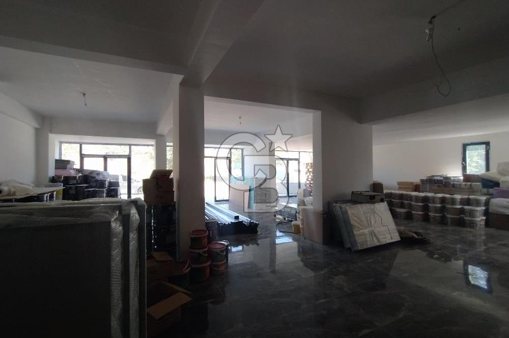 YALOVA MERKEZ VATAN CADDESİ KİRALIK DÜKKAN MAĞAZA! 240 M2
