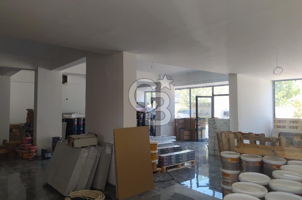 YALOVA MERKEZ VATAN CADDESİ KİRALIK DÜKKAN MAĞAZA! 240 M2