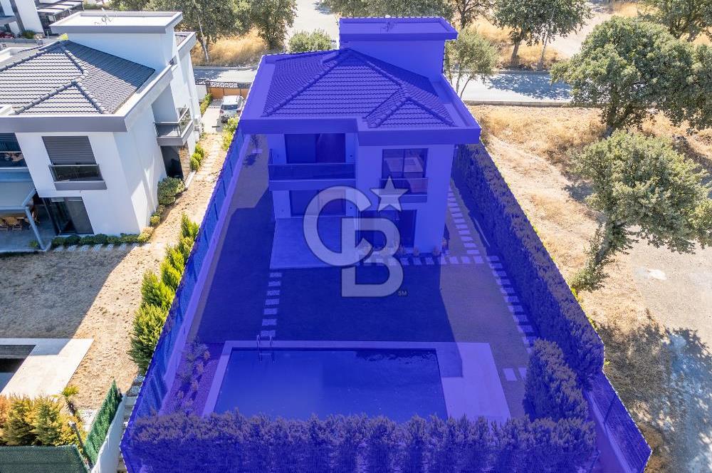 Güzelbahçe Yelki Kolejler Bölgesinde Tam Müstakil Havuzlu Villa