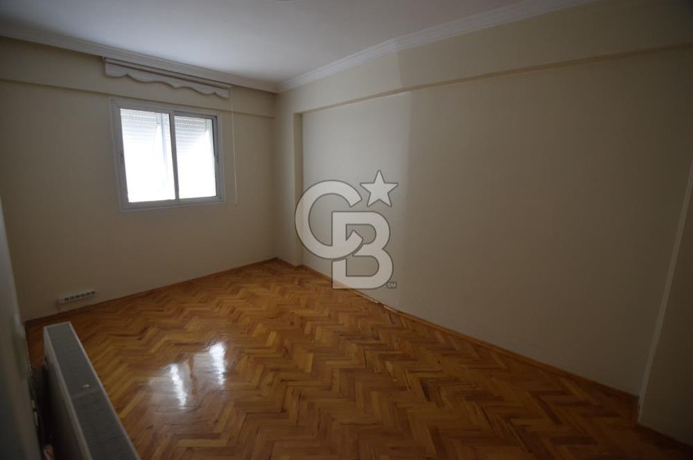 Karşıyaka Yalı Mahallesinde Satılık 2+1 Daire