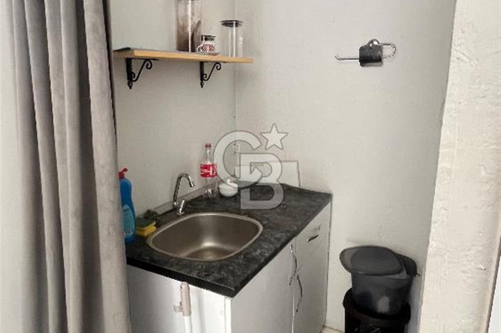 Çiğli Harmandalı'nda KİRALIK, ÖNÜ AÇIK Dükkan 