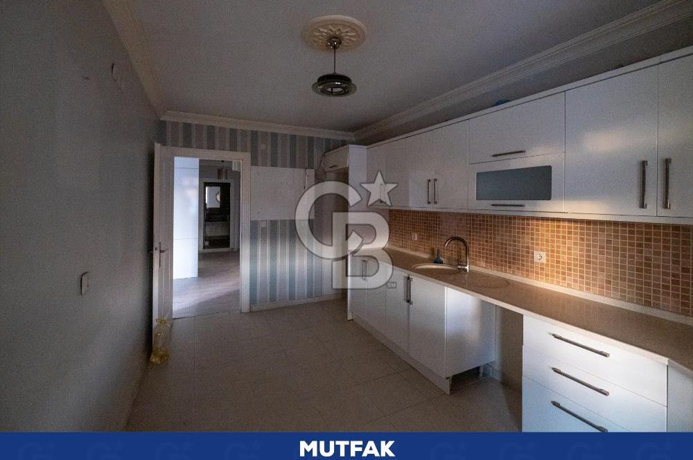 ! ACİL SATILIK ! DERİNCE İBNİ SİNA'DA (SOPALI) GENİŞ 4+1 ÇATI DUBLEKS