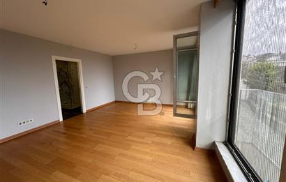 Ulus Ortaköy Arasında Satılık 5+1 Tripleks Boş Daire