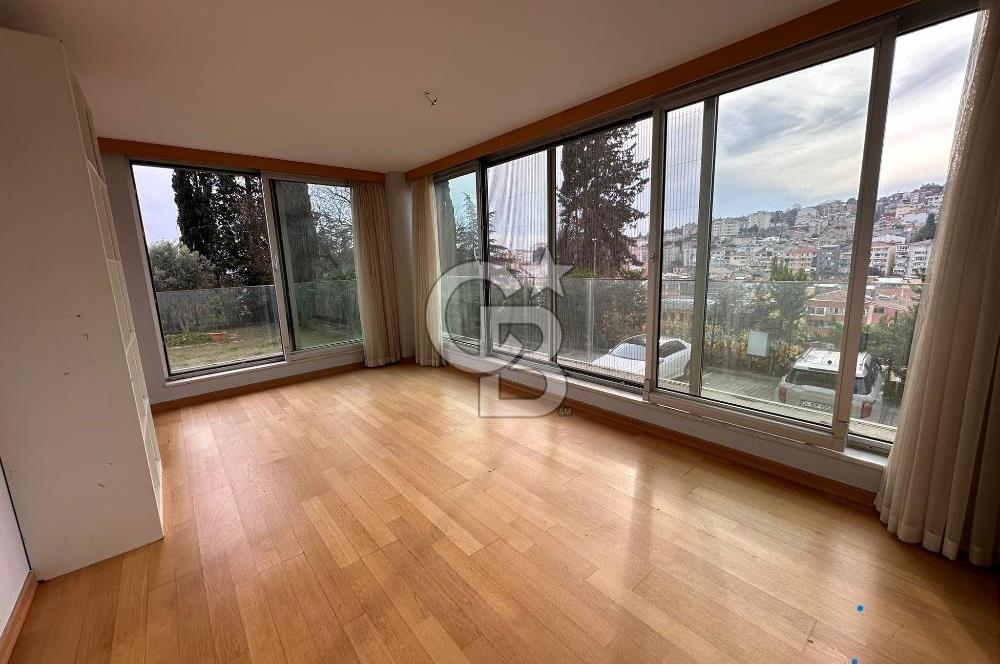 Ulus Ortaköy Arasında Satılık 5+1 Tripleks Boş Daire
