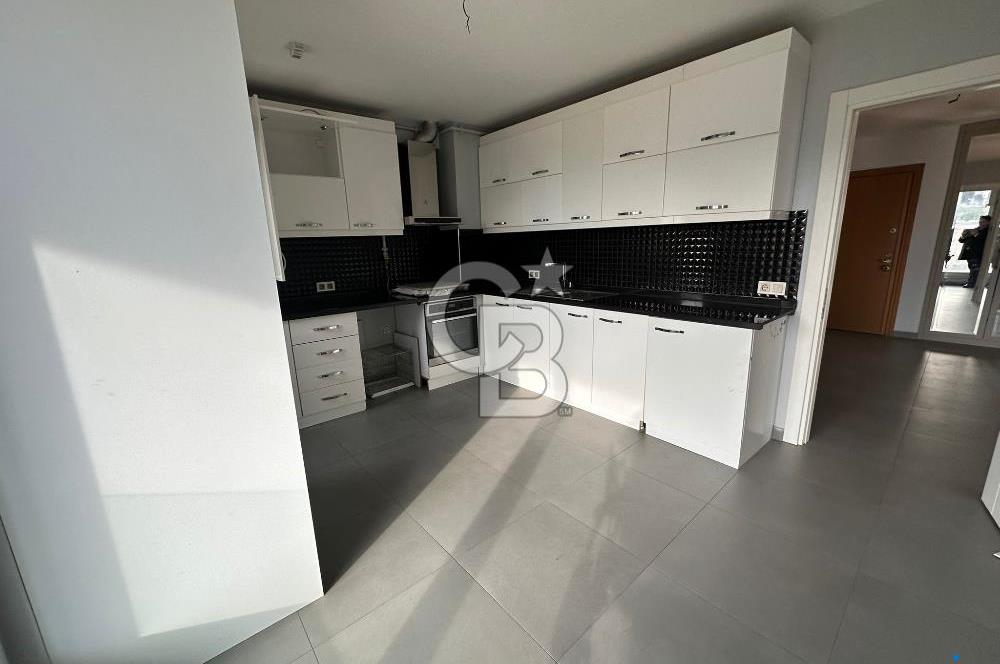 Ulus Ortaköy Arasında Satılık 5+1 Tripleks Boş Daire