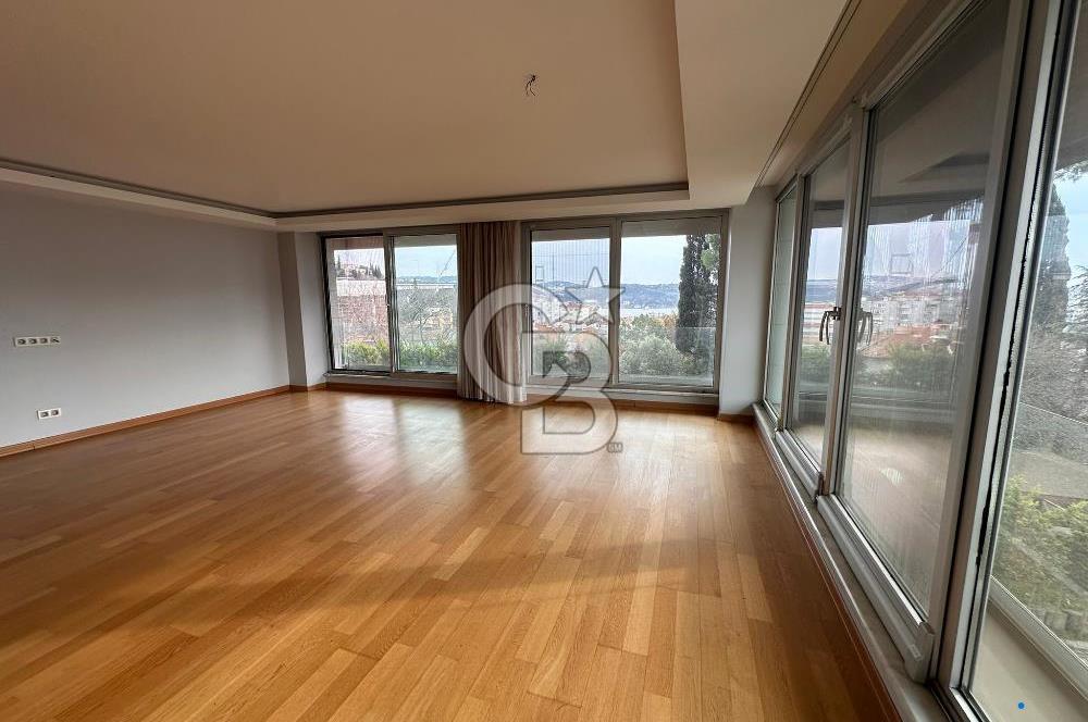 Ulus Ortaköy Arasında Satılık 5+1 Tripleks Boş Daire
