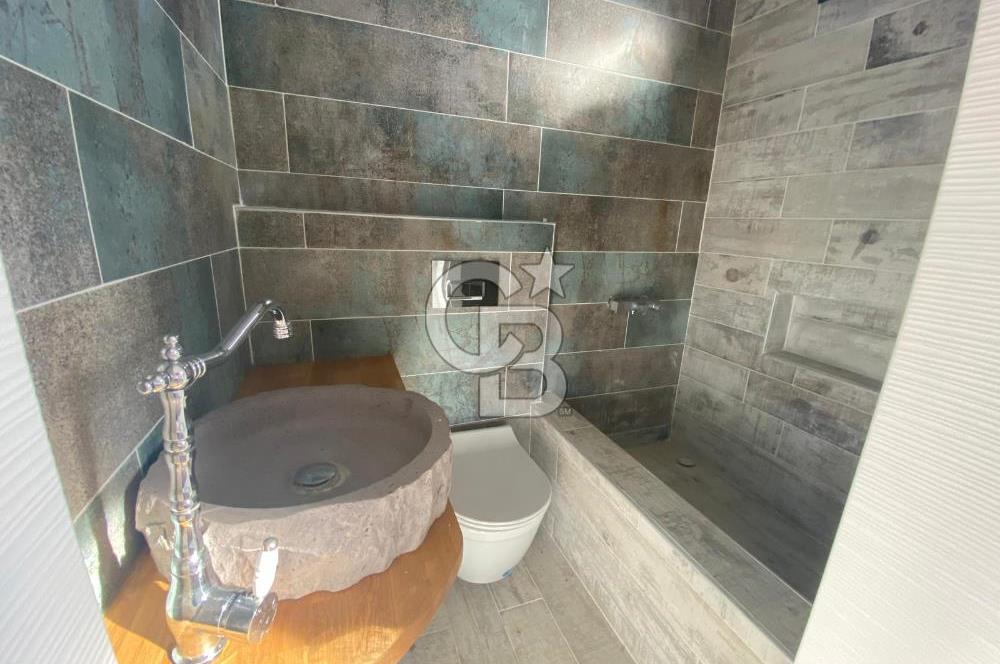 BORNOVA YAKAKÖY 2+1 ÖZEL YAPIM SIFIR TEK TAPU MÜSTAKİL EV