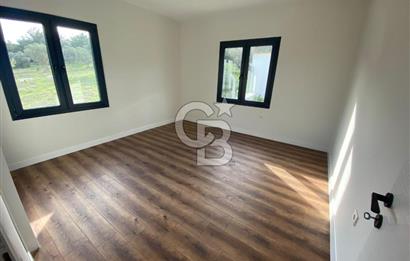 BORNOVA YAKAKÖY 2+1 ÖZEL YAPIM SIFIR TEK TAPU MÜSTAKİL EV