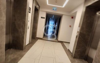 SATILIK 1+0 DAİRE LA MER DRAGOS SİTESİNDE MALTEPE DENİZ MANZARALI