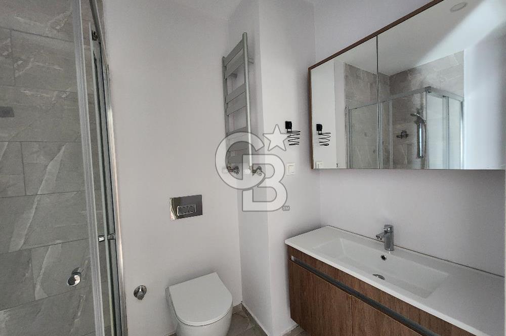 SATILIK 1+0 DAİRE LA MER DRAGOS SİTESİNDE MALTEPE DENİZ MANZARALI