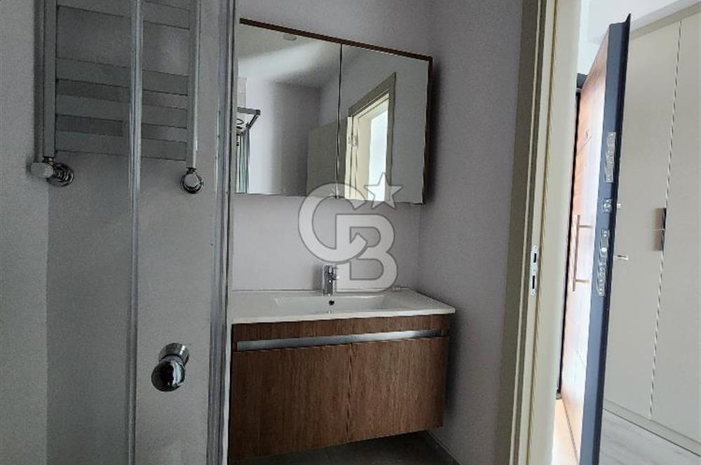 SATILIK 1+0 DAİRE LA MER DRAGOS SİTESİNDE MALTEPE DENİZ MANZARALI