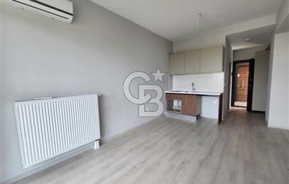SATILIK 1+0 DAİRE LA MER DRAGOS SİTESİNDE MALTEPE DENİZ MANZARALI