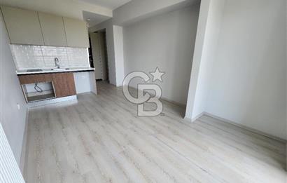 SATILIK 1+0 DAİRE LA MER DRAGOS SİTESİNDE MALTEPE DENİZ MANZARALI