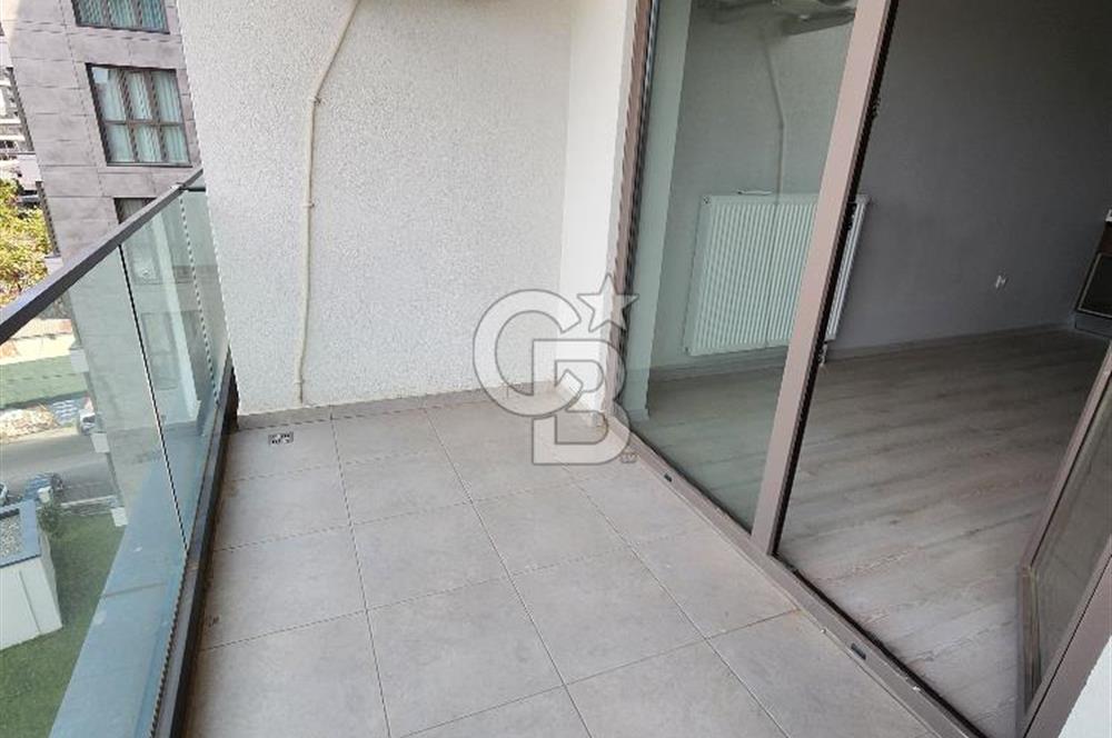 SATILIK 1+0 DAİRE LA MER DRAGOS SİTESİNDE MALTEPE DENİZ MANZARALI