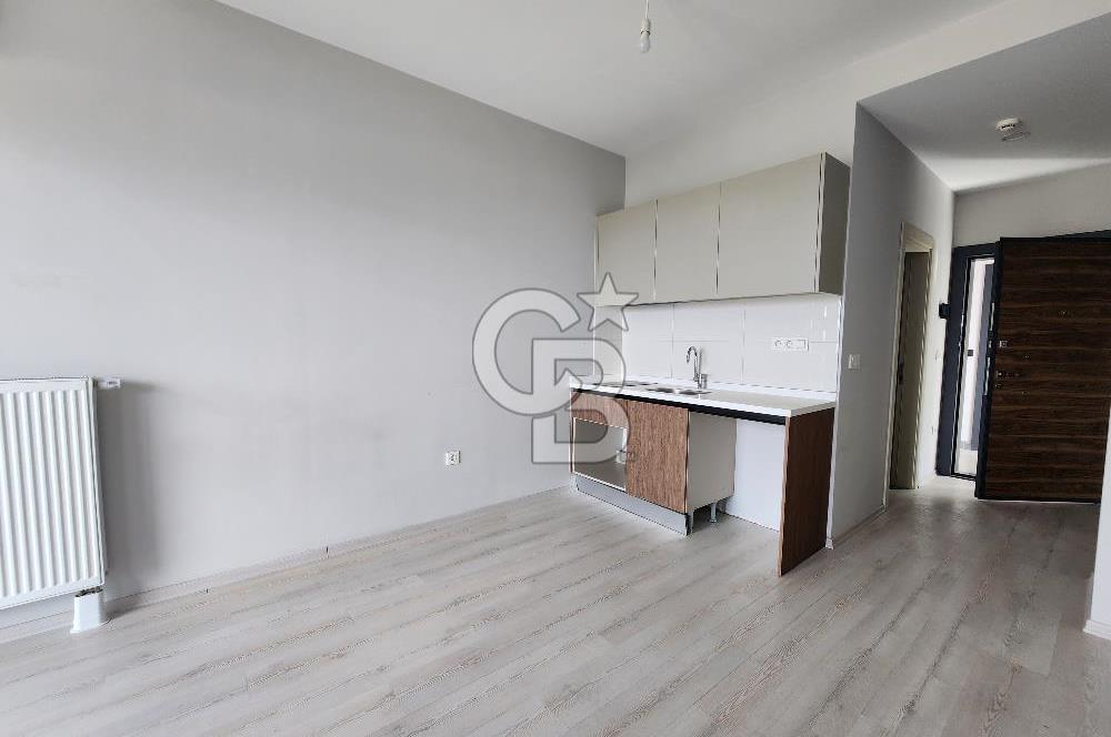SATILIK 1+0 DAİRE LA MER DRAGOS SİTESİNDE MALTEPE DENİZ MANZARALI