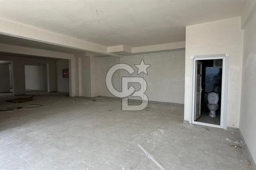 Hasköy’de Cadde Cepheli 410 m² Kurumsala Kiralık Dükkan”