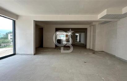 Hasköy’de Cadde Cepheli 410 m² Kurumsala Kiralık Dükkan”