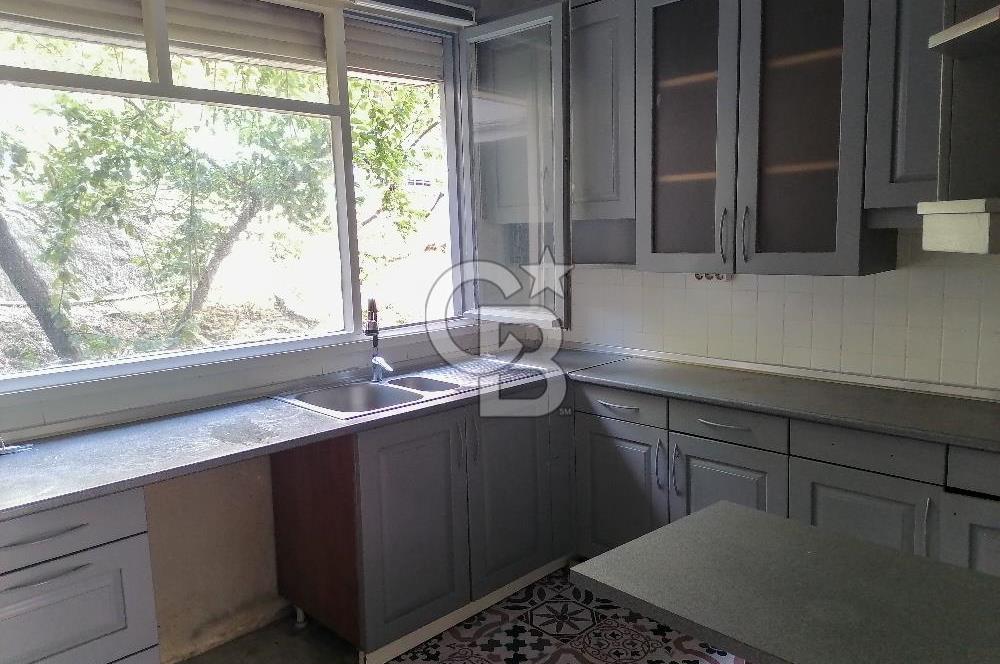Zorlu Centera Komşu Levazım Sitesinde Kiralık 2+1 Daire