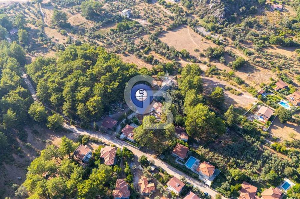 CB MARİNADAN SATILIK 400m2 BAHÇE ALANI VE 7x4 HAVUZLU 4+1 VİLLA