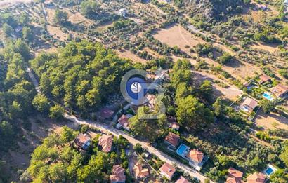CB MARİNADAN SATILIK 400m2 BAHÇE ALANI VE 7x4 HAVUZLU 4+1 VİLLA