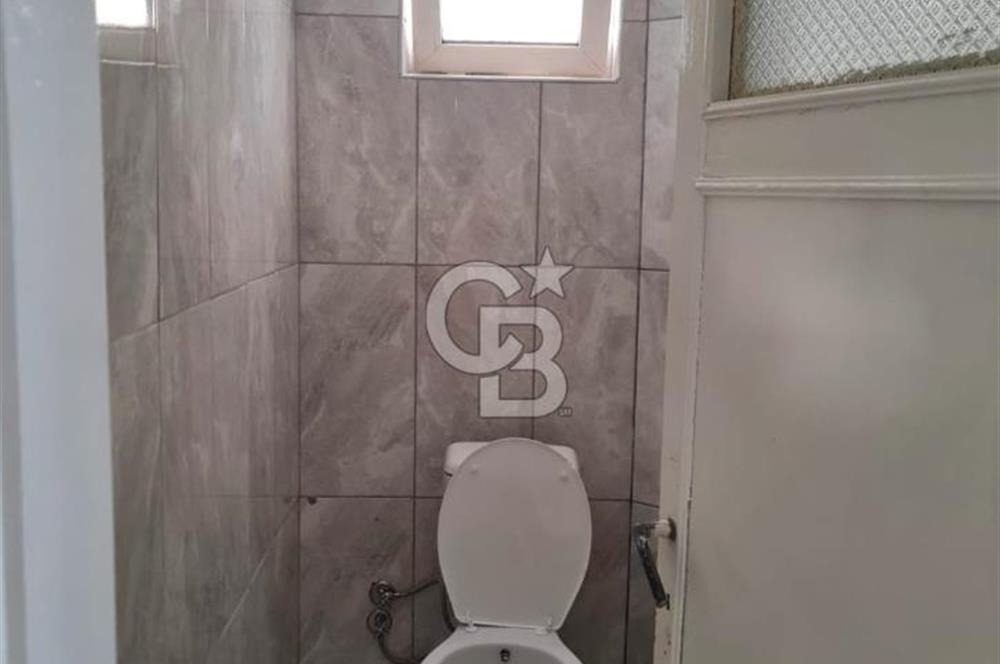 Demetevler Yeşilevler 917 cadde Katta Kiralık 2+1 Daire