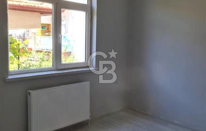 Demetevler Yeşilevler 917 cadde Katta Kiralık 2+1 Daire