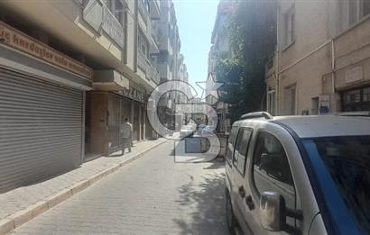 KARSIYAKA ÇARSI İÇİNDE 43 m2  KIRALIK DÜKKAN