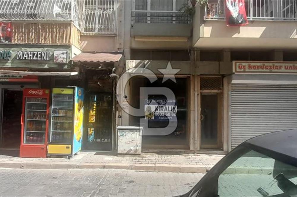 KARSIYAKA ÇARSI İÇİNDE 43 m2  KIRALIK DÜKKAN