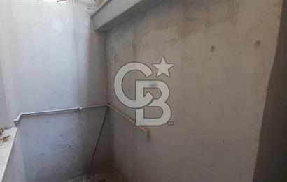 KARSIYAKA ÇARSI İÇİNDE 43 m2  KIRALIK DÜKKAN