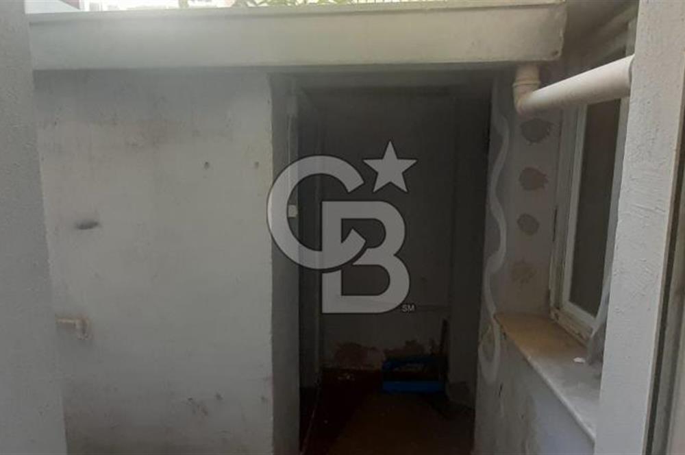 KARSIYAKA ÇARSI İÇİNDE 43 m2  KIRALIK DÜKKAN