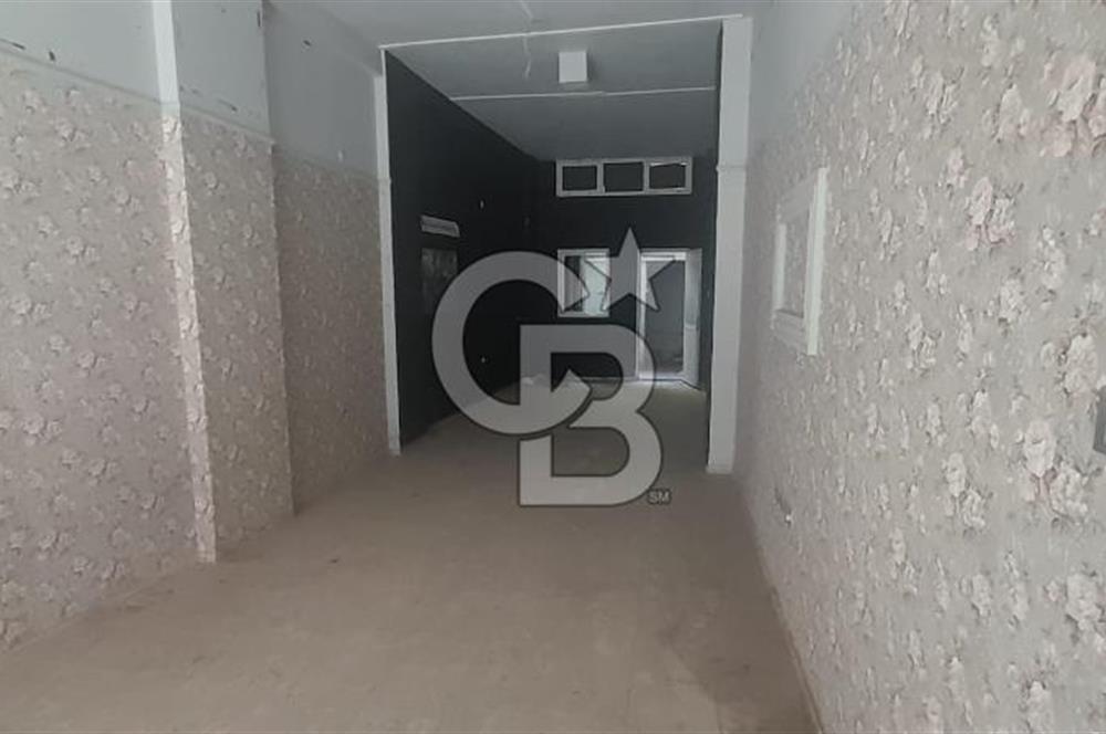 KARSIYAKA ÇARSI İÇİNDE 43 m2  KIRALIK DÜKKAN