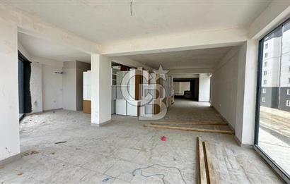 Hasköy’de Cadde Cepheli 410 m² Kurumsala Kiralık Dükkan”