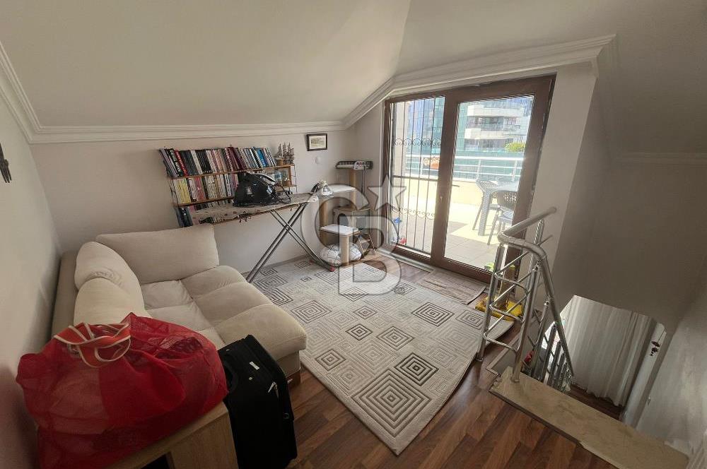 Kartal Çavuşoğlu manzara adalar karşısında 3+2 Dubleks daire 
