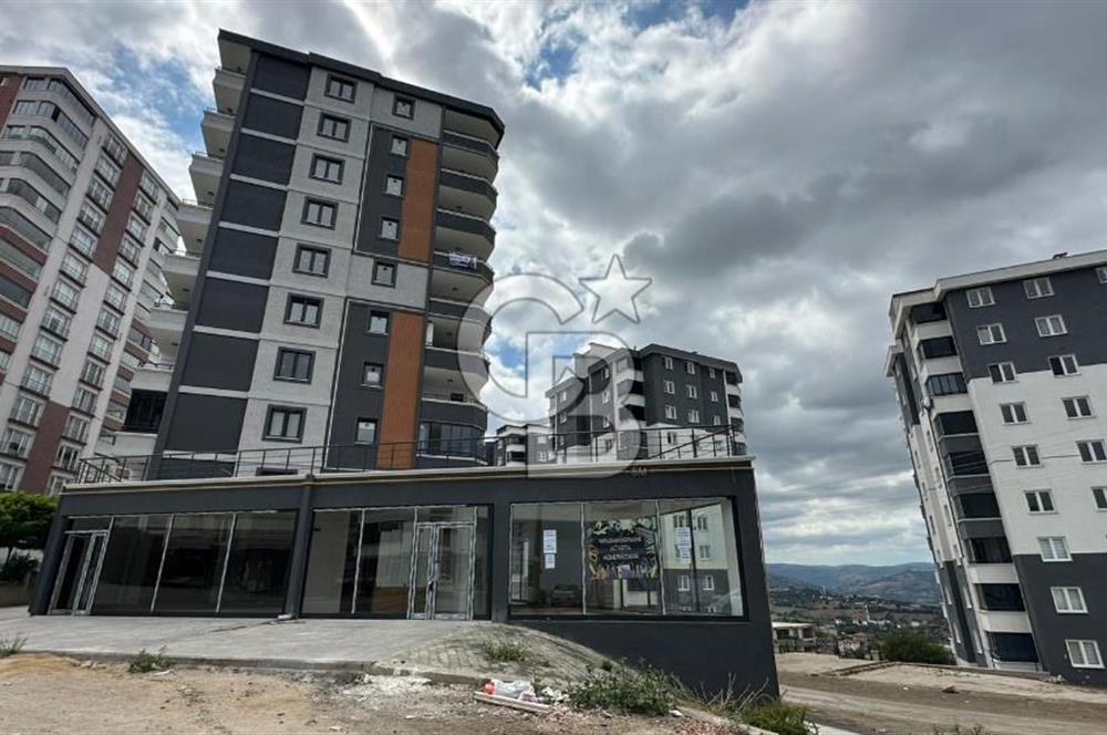 Hasköy’de Cadde Cepheli 410 m² Kurumsala Kiralık Dükkan”