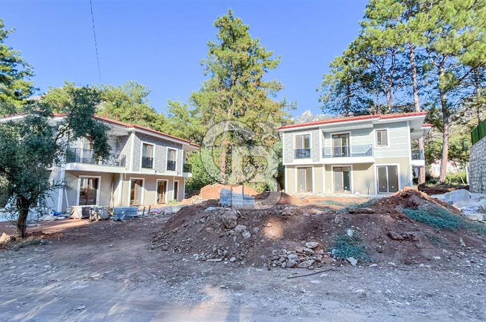 CB MARİNADAN SATILIK 400m2 BAHÇE ALANI VE 7x4 HAVUZLU 4+1 VİLLA