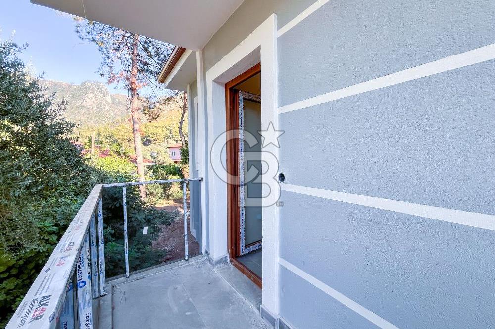 CB MARİNADAN SATILIK 400m2 BAHÇE ALANI VE 7x4 HAVUZLU 4+1 VİLLA
