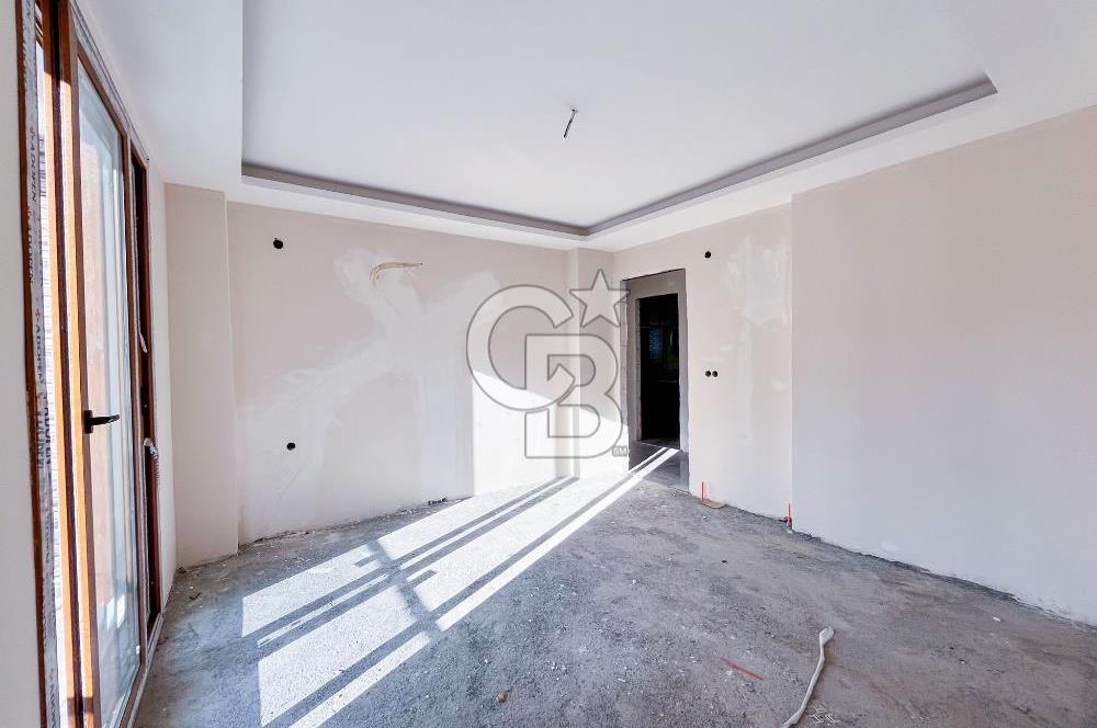 CB MARİNADAN SATILIK 400m2 BAHÇE ALANI VE 7x4 HAVUZLU 4+1 VİLLA