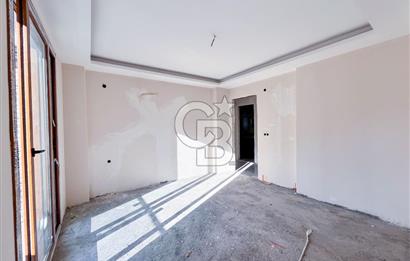 CB MARİNADAN SATILIK 400m2 BAHÇE ALANI VE 7x4 HAVUZLU 4+1 VİLLA