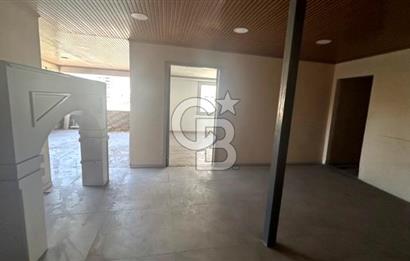 Yıldırım Beyazıt Caddesi Kiralık Köşe Dükkan