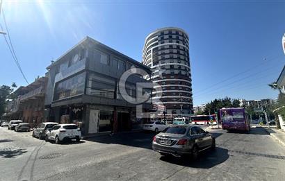 Yıldırım Beyazıt Caddesi Kiralık Köşe Dükkan