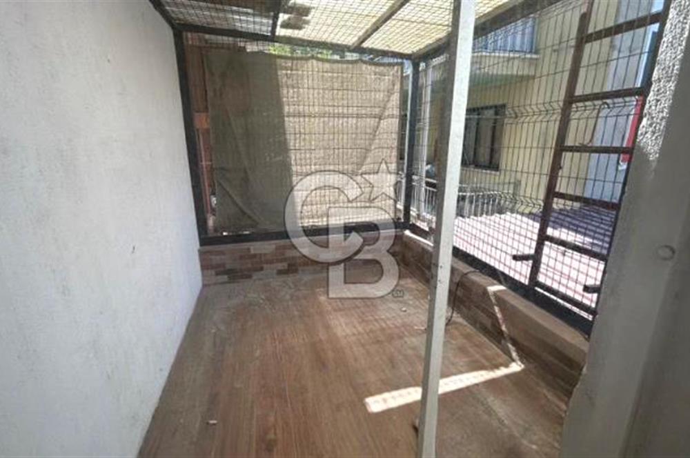 Yıldırım Beyazıt Caddesi Kiralık Köşe Dükkan