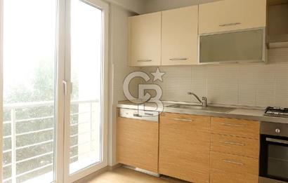 Doğuşpark Sitesi’nde Satılık Kiracılı 2+1 Daire