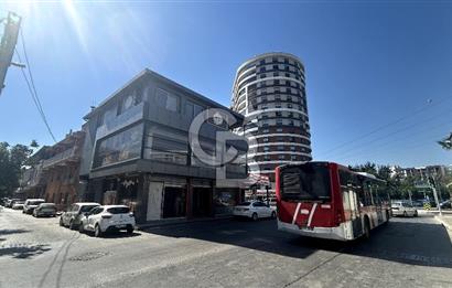 Yıldırım Beyazıt Caddesi Kiralık Köşe Dükkan
